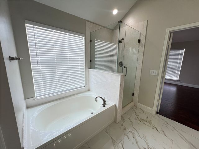 2505 Hunters Run Drive, Plano, TX 75025