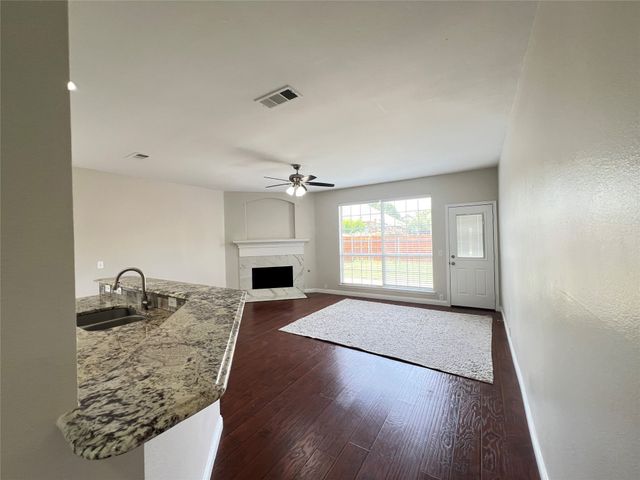 2505 Hunters Run Drive, Plano, TX 75025