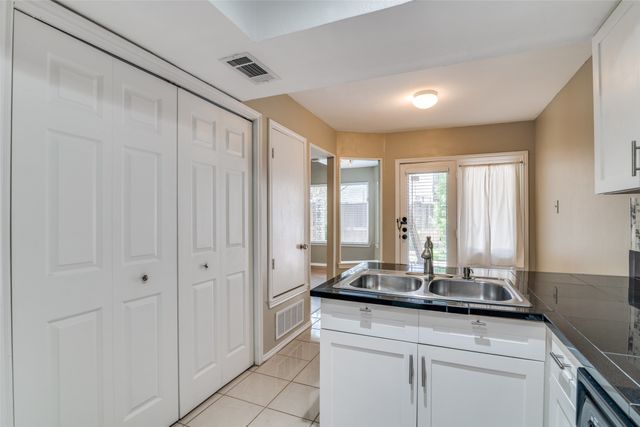 18040 Midway Road 255, Dallas, TX 75287