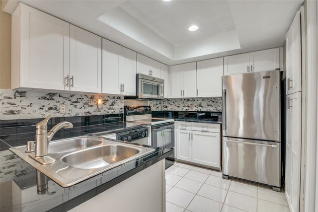 18040 Midway Road 255, Dallas, TX 75287
