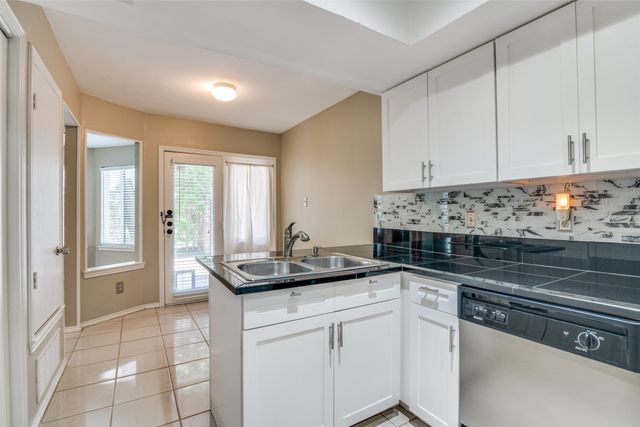 18040 Midway Road 255, Dallas, TX 75287
