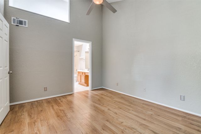 18040 Midway Road 255, Dallas, TX 75287