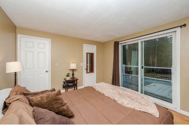 392 Whittier Drive, Fremont, NH 03044