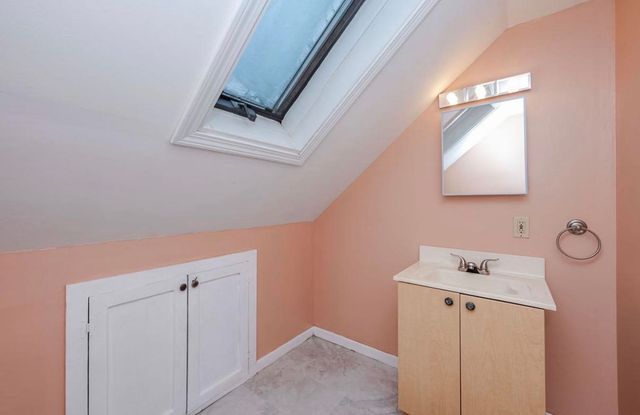 392 Whittier Drive, Fremont, NH 03044