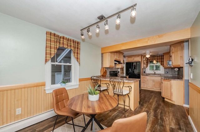 392 Whittier Drive, Fremont, NH 03044