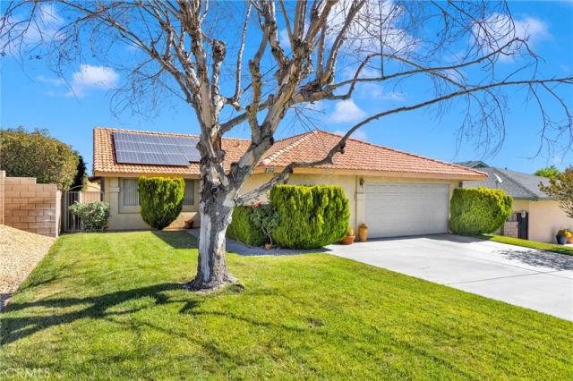 17810 Granada Drive, Victorville, CA 92395