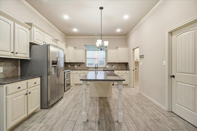 6416 94th Street, Lubbock, TX 79424