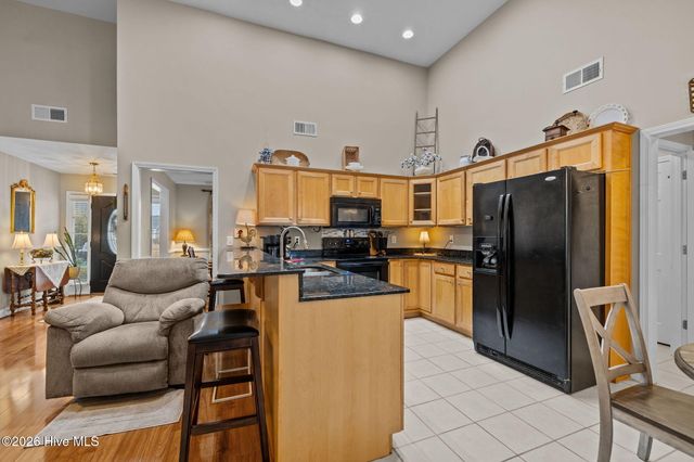 611 Flybridge Lane, Beaufort, NC 28516