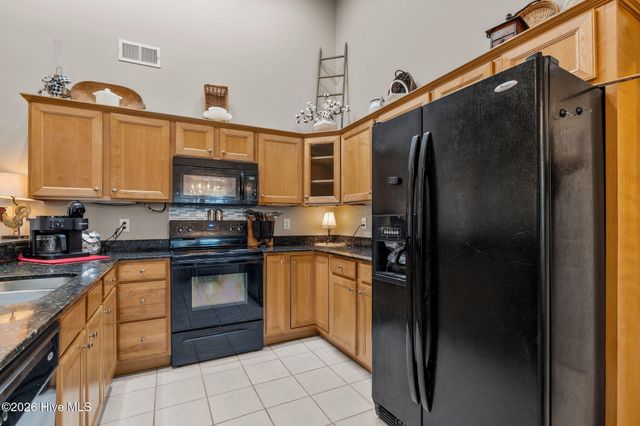 611 Flybridge Lane, Beaufort, NC 28516