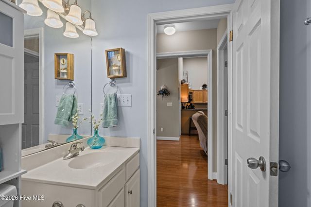 611 Flybridge Lane, Beaufort, NC 28516