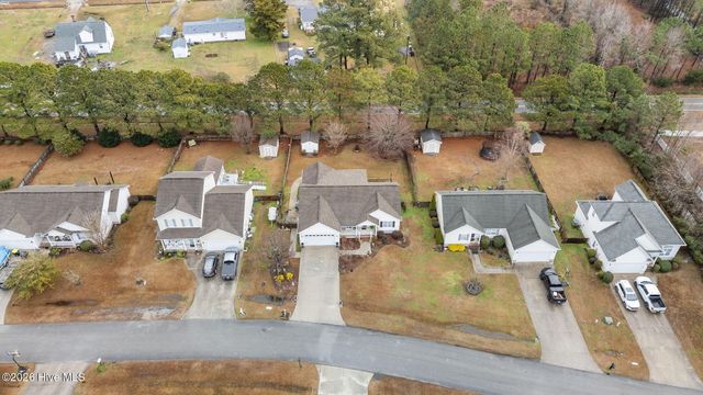 611 Flybridge Lane, Beaufort, NC 28516