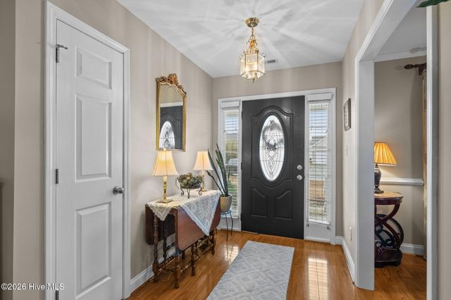 611 Flybridge Lane, Beaufort, NC 28516