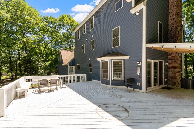 2 Dubeau Drive, Derry, NH 03038