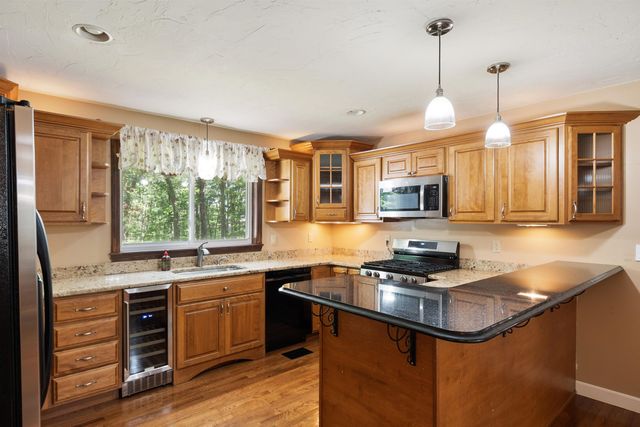 2 Dubeau Drive, Derry, NH 03038