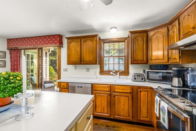 21 Lee Way, Brewster, MA 02631