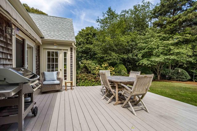 21 Lee Way, Brewster, MA 02631