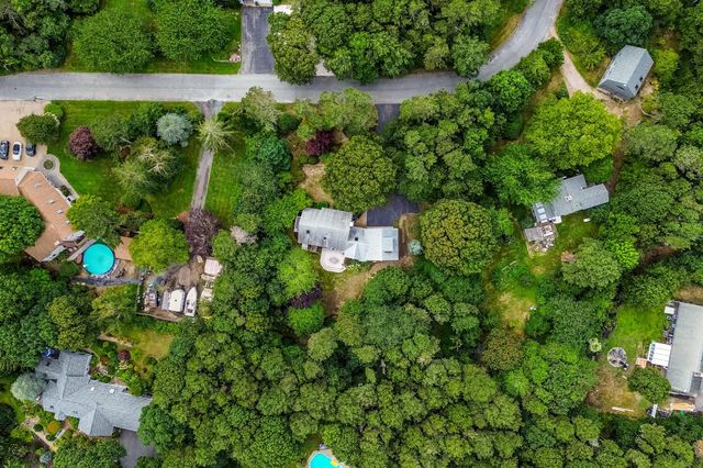 21 Lee Way, Brewster, MA 02631