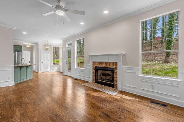 1436 Cambridge Point Drive, Hixson, TN 37343