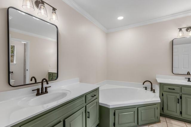 1436 Cambridge Point Drive, Hixson, TN 37343