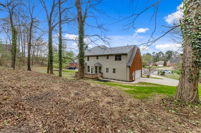 1436 Cambridge Point Drive, Hixson, TN 37343