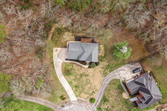 1436 Cambridge Point Drive, Hixson, TN 37343