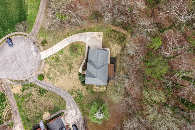 1436 Cambridge Point Drive, Hixson, TN 37343