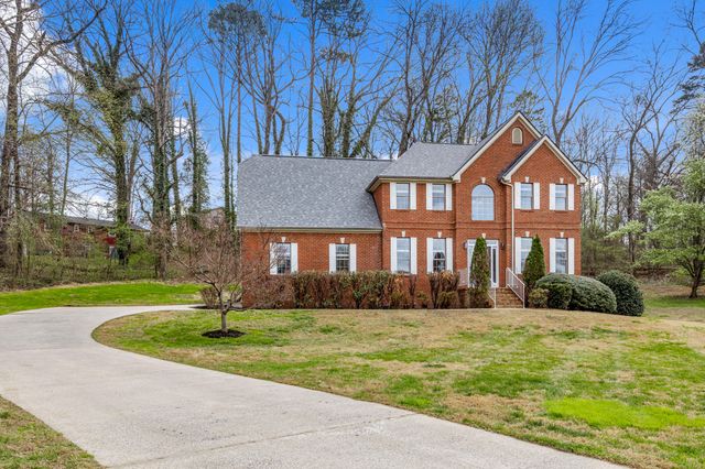 1436 Cambridge Point Drive, Hixson, TN 37343