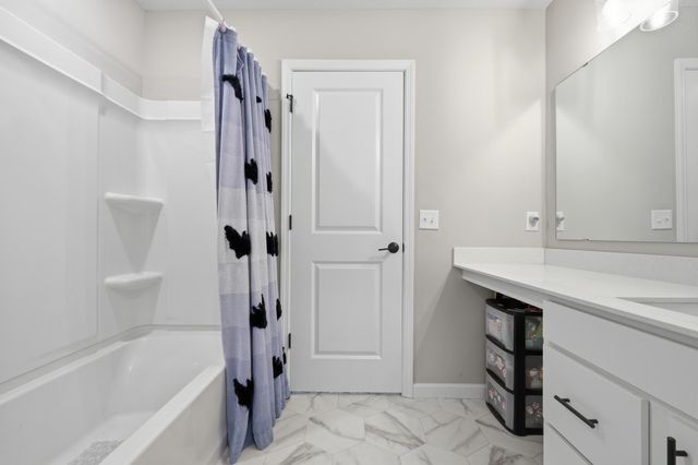 4886 Obsidian Way, Victoria, MN 55386
