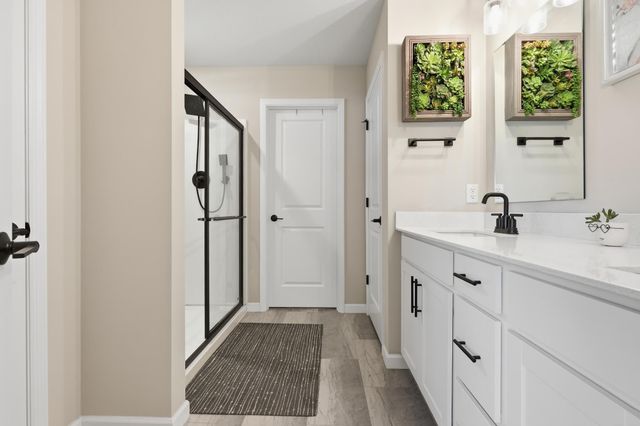 4886 Obsidian Way, Victoria, MN 55386