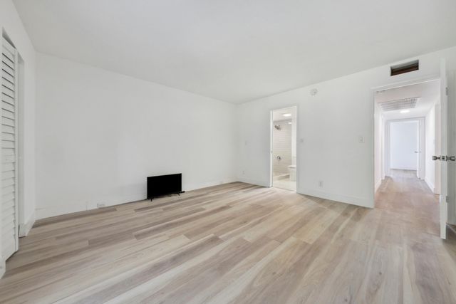 3201 Portofino Point D3, Coconut Creek, FL 33066