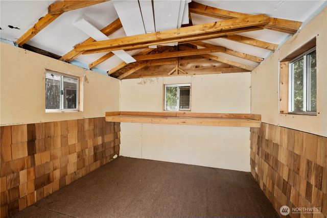 90 E Lakeland Way, Allyn, WA 98524
