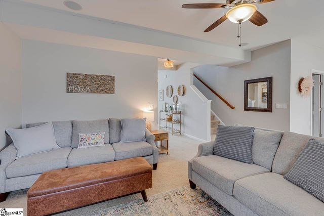 14 Madeline Circle, Taylors, SC 29687