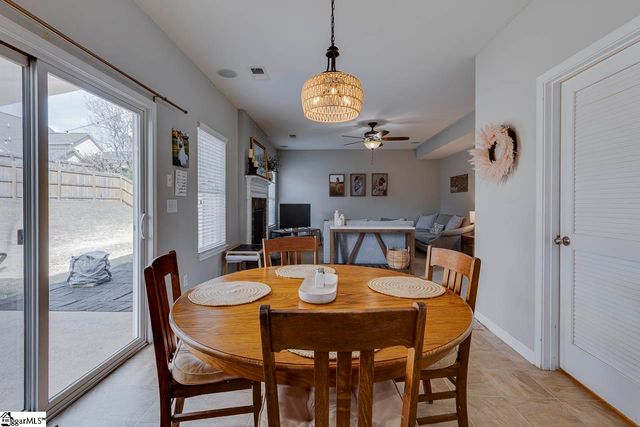 14 Madeline Circle, Taylors, SC 29687