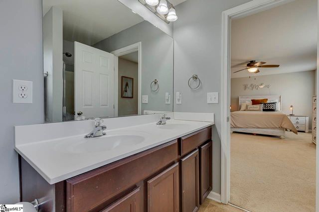 14 Madeline Circle, Taylors, SC 29687