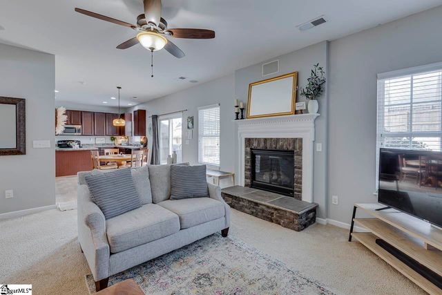 14 Madeline Circle, Taylors, SC 29687