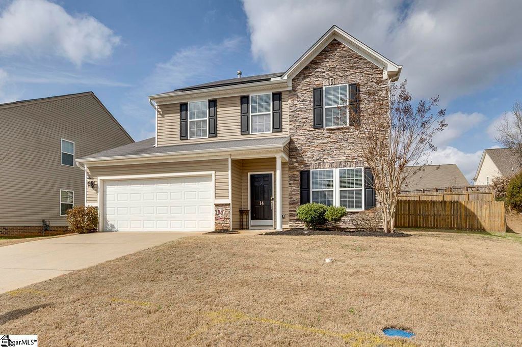 14 Madeline Circle, Taylors, SC 29687