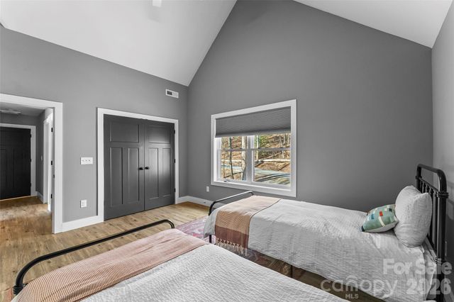 43 Clinchfield Gap Road, Marion, NC 28752