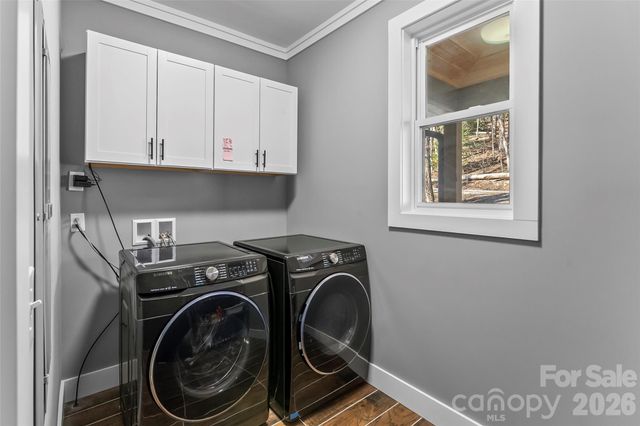 43 Clinchfield Gap Road, Marion, NC 28752