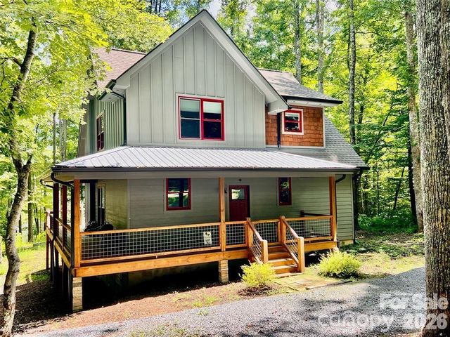 43 Clinchfield Gap Road, Marion, NC 28752