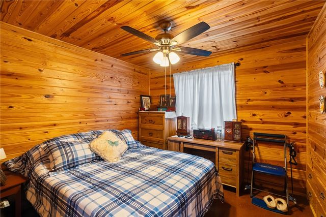 318 County Road 3032, Orange Grove, TX 78372