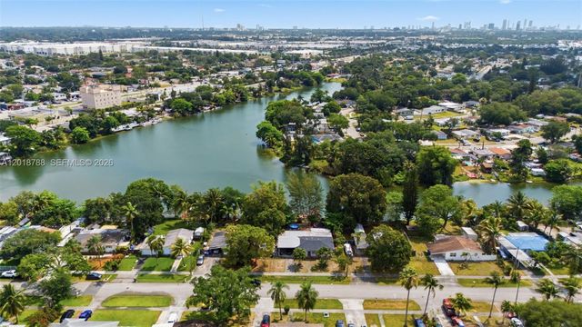 4621 SW 31st Dr, West Park, FL 33023