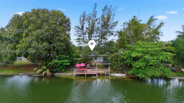 4621 SW 31st Dr, West Park, FL 33023
