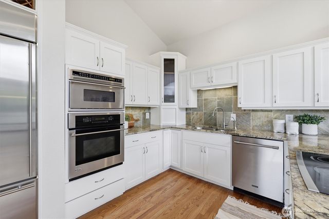911 S 294th Place, Federal Way, WA 98003