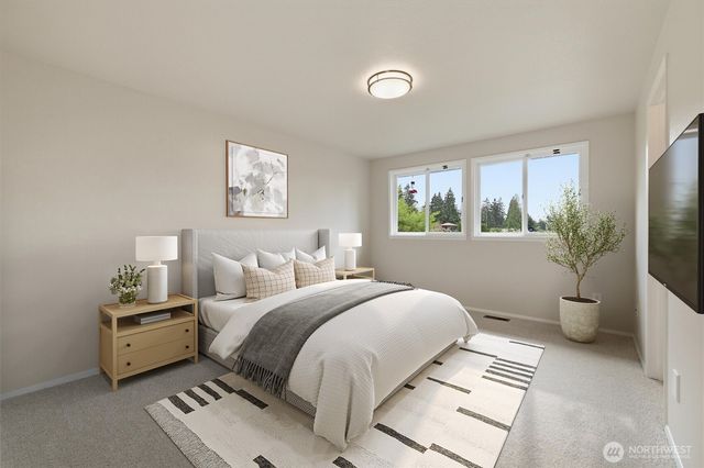 911 S 294th Place, Federal Way, WA 98003