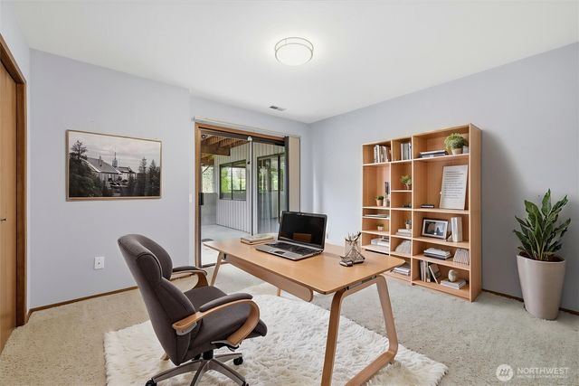 911 S 294th Place, Federal Way, WA 98003