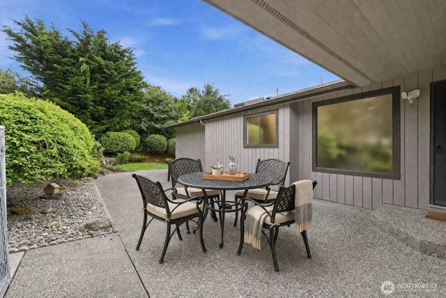 911 S 294th Place, Federal Way, WA 98003
