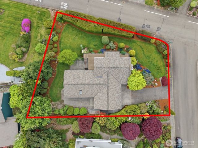 911 S 294th Place, Federal Way, WA 98003