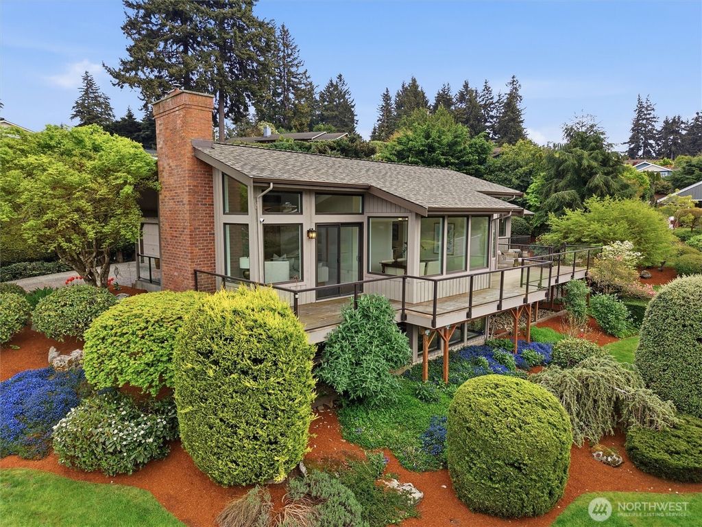 911 S 294th Place, Federal Way, WA 98003