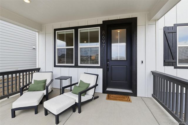 8697 Middle Fork Street, Littleton, CO 80125