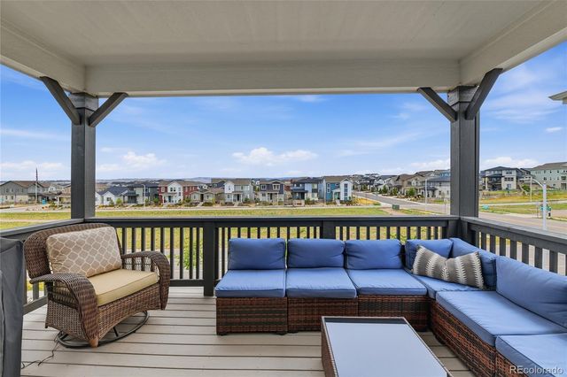 8697 Middle Fork Street, Littleton, CO 80125